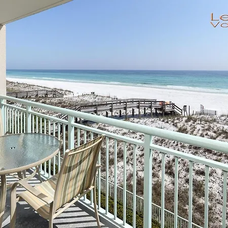Pi 304 - Beachfront Condo - Sleeps 6 - Beach Service - Great Family Getaway!